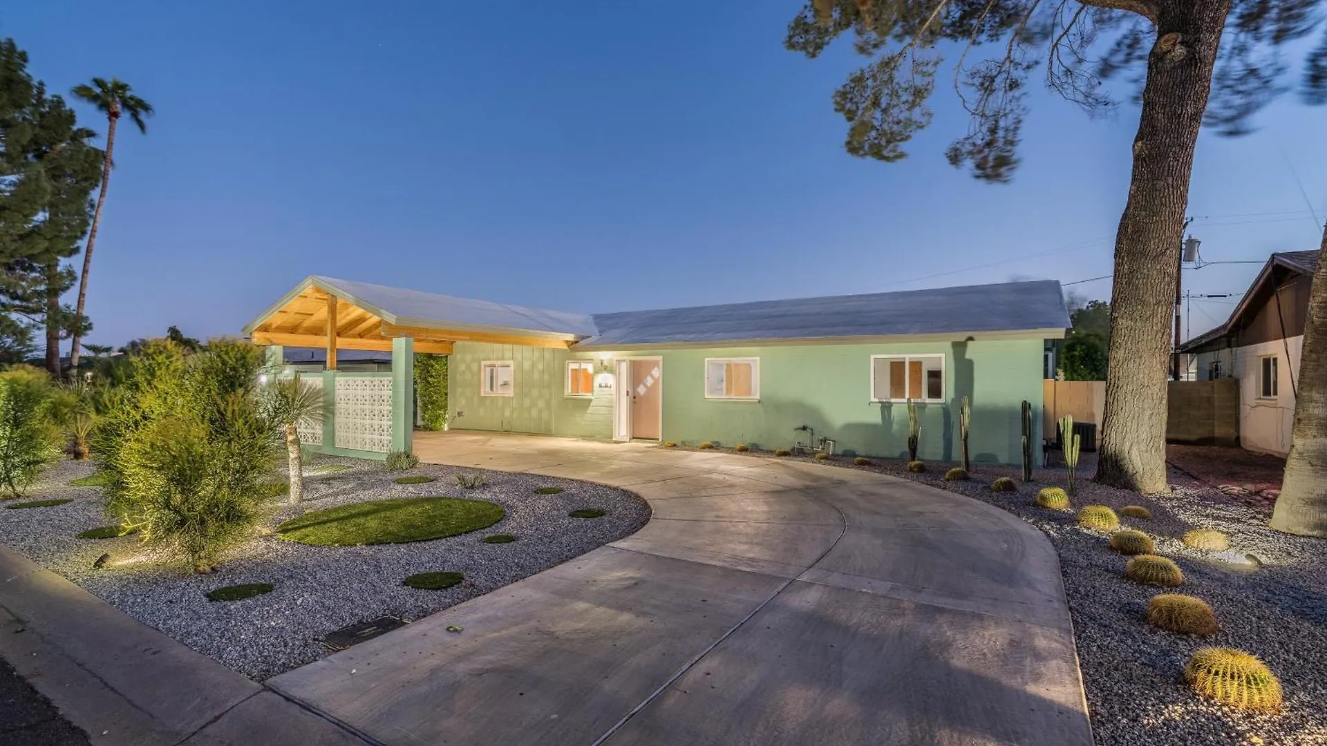 Stylish Old Town Scottsdale Retreat W Pool Prime Location Villa