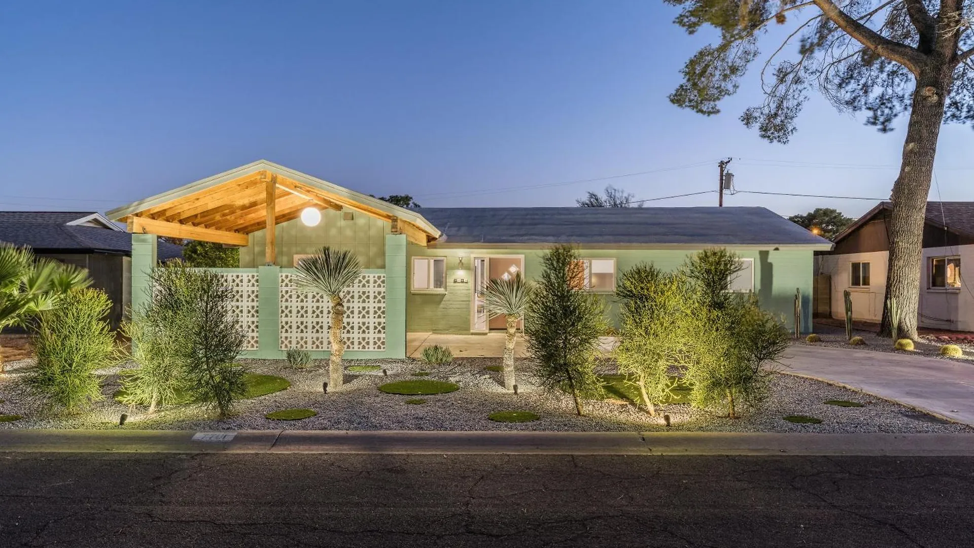Stylish Old Town Scottsdale Retreat W Pool Prime Location Villa Holiday home